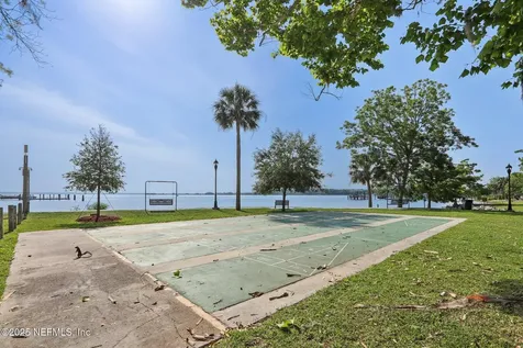 1162 Buccaneer Boulevard Green Cove Springs FL 32043
