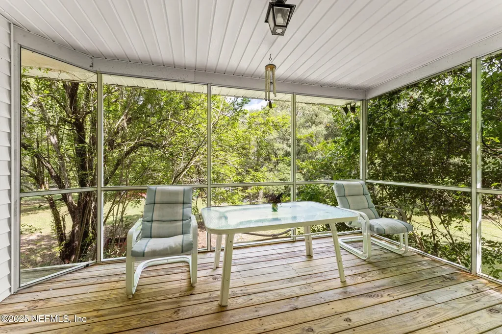 2995 Thunder Road Middleburg FL 32068