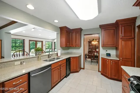 12186 Dividing Oaks Trail W Jacksonville FL 32223