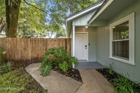 2247 Aspen Ridge Court Jacksonville FL 32233