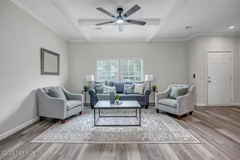3889 Hollywood Street Middleburg FL 32068