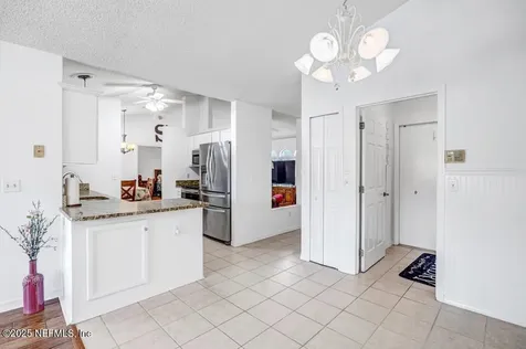 10334 Triple Crown Avenue Jacksonville FL 32257
