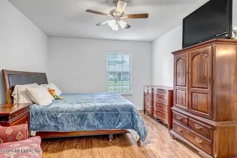10334 Triple Crown Avenue Jacksonville FL 32257