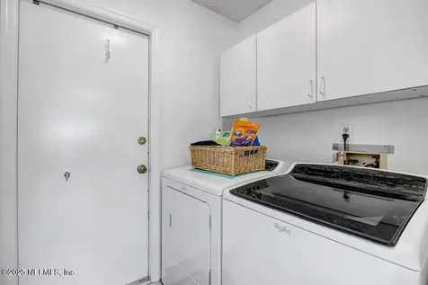 10334 Triple Crown Avenue Jacksonville FL 32257