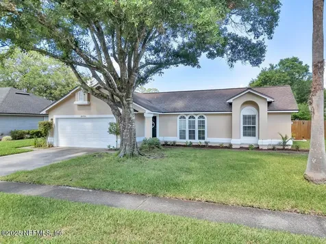 10334 Triple Crown Avenue Jacksonville FL 32257