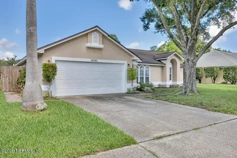 10334 Triple Crown Avenue Jacksonville FL 32257