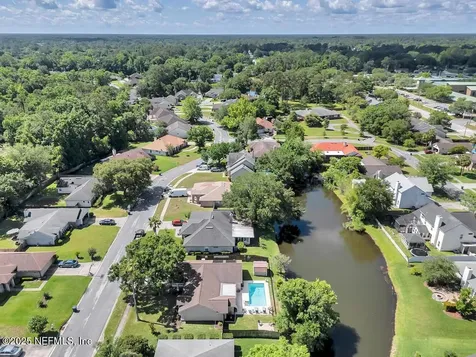 10334 Triple Crown Avenue Jacksonville FL 32257
