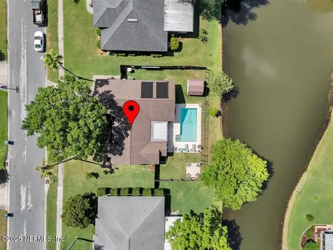 10334 Triple Crown Avenue Jacksonville FL 32257