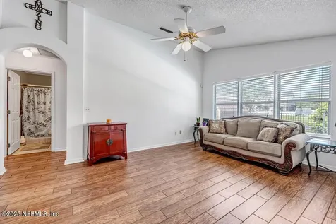 10334 Triple Crown Avenue Jacksonville FL 32257