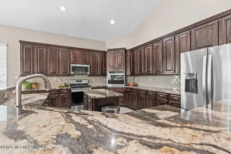2942 Amelia Bluff Drive Jacksonville FL 32226