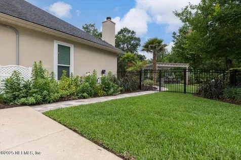 2942 Amelia Bluff Drive Jacksonville FL 32226