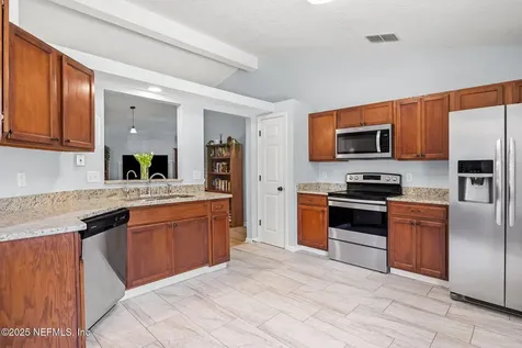 952 Long Lake Drive Jacksonville FL 32225