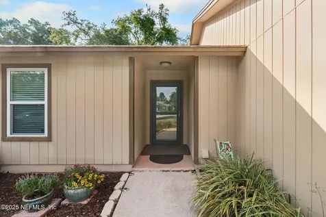 1750 Tiffany Pines Drive Jacksonville FL 32225