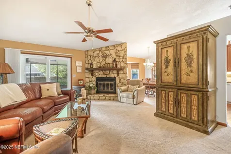 1750 Tiffany Pines Drive Jacksonville FL 32225