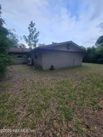 7614 John F Kennedy Drive E Jacksonville FL 32219