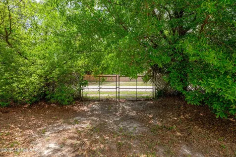 7420 Mayapple Road Jacksonville FL 32211