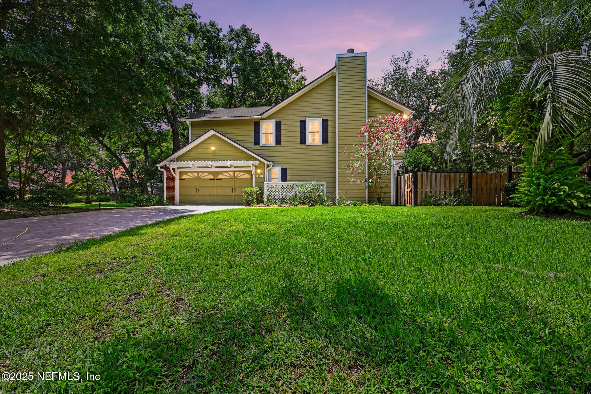 1917 Lakeside Drive S Fernandina Beach FL 32034