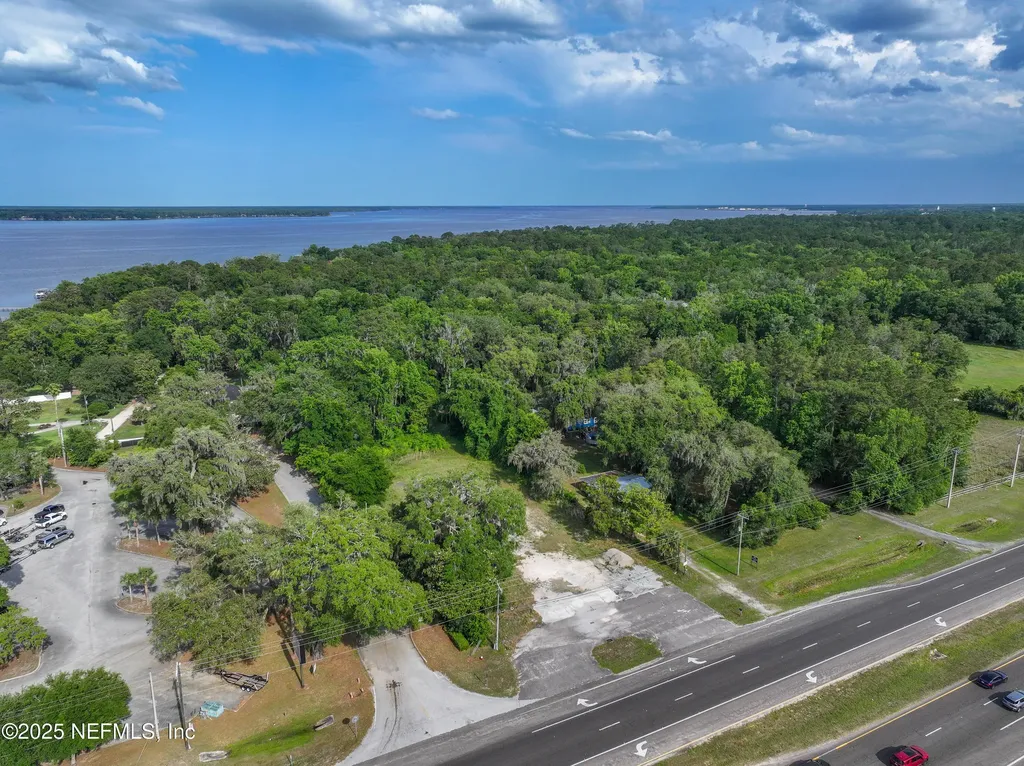 2989 Us Highway 17 Green Cove Springs FL 32043