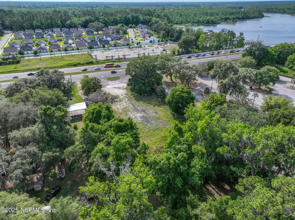 2989 Us Highway 17 Green Cove Springs FL 32043