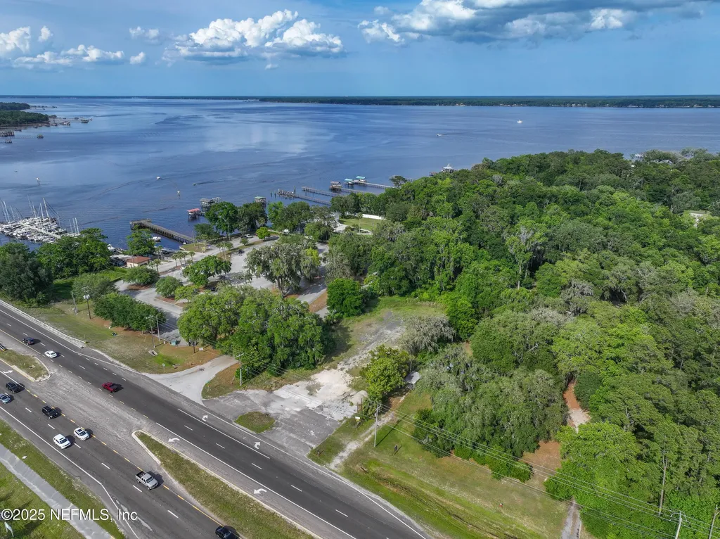 2989 Us Highway 17 Green Cove Springs FL 32043