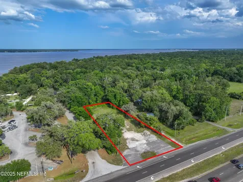 2989 Us Highway 17 Green Cove Springs FL 32043