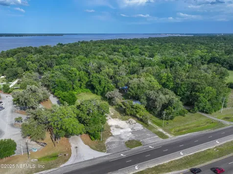 2989 Us Highway 17 Green Cove Springs FL 32043