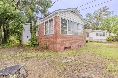 8057 Oakwood Street Jacksonville FL 32208