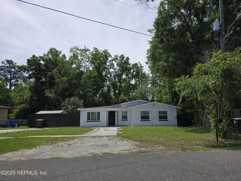 5952 Blackthorn Road Jacksonville FL 32244