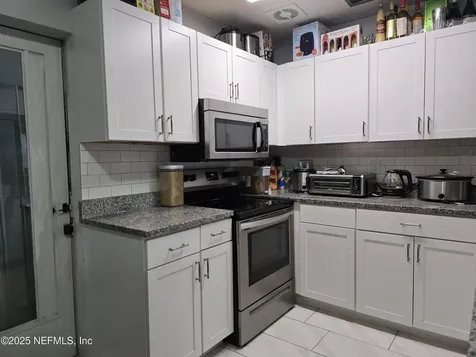 5952 Blackthorn Road Jacksonville FL 32244