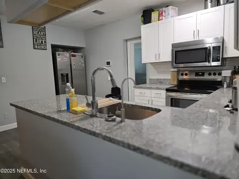 5952 Blackthorn Road Jacksonville FL 32244