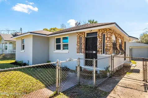 206 E 45th Street Jacksonville FL 32208