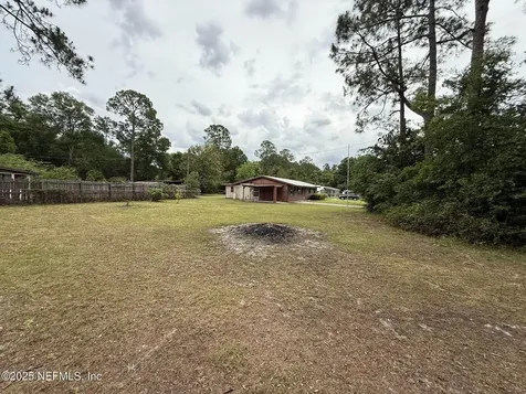 112 Pioneer Road Palatka FL 32177