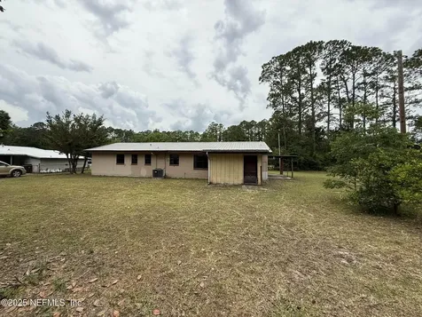 112 Pioneer Road Palatka FL 32177