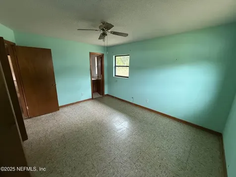 112 Pioneer Road Palatka FL 32177