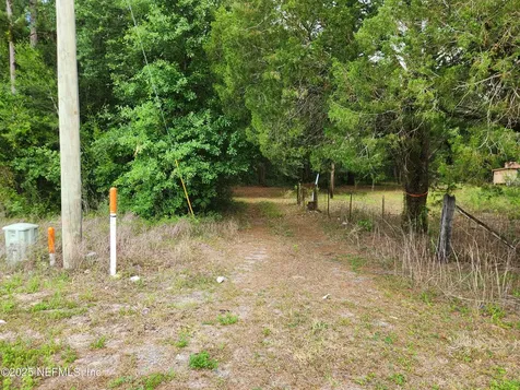 552138 Us Highway 1 Hilliard FL 32046