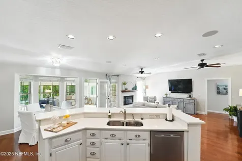 1927 Secluded Woods Lane Neptune Beach FL 32266