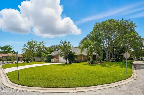 1927 Secluded Woods Lane Neptune Beach FL 32266