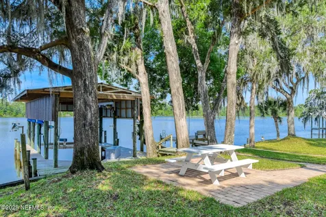 130 Woodbury Trail Satsuma FL 32189