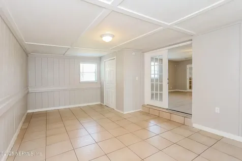 5023 Donnybrook Avenue Jacksonville FL 32208