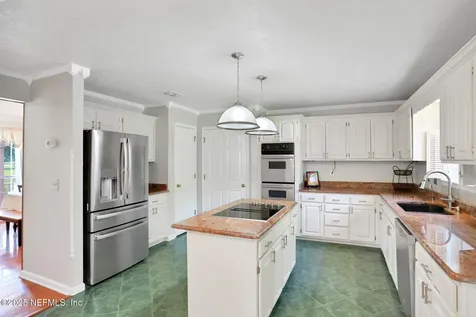 12602 Wimica Lane Jacksonville FL 32218