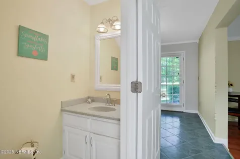 12602 Wimica Lane Jacksonville FL 32218