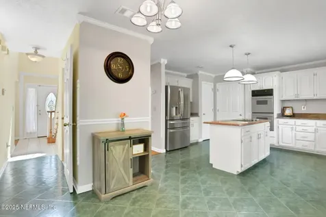 12602 Wimica Lane Jacksonville FL 32218