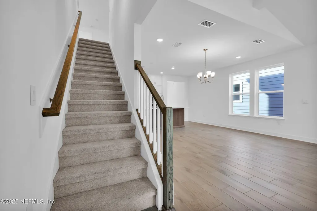 183 Oak Breeze Drive Ponte Vedra FL 32081