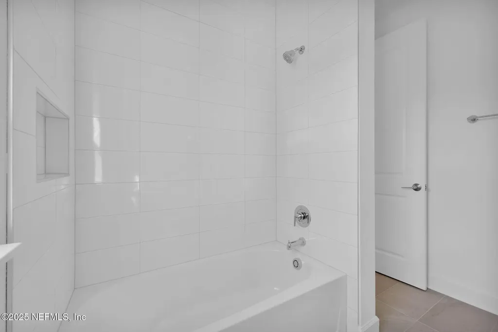 183 Oak Breeze Drive Ponte Vedra FL 32081