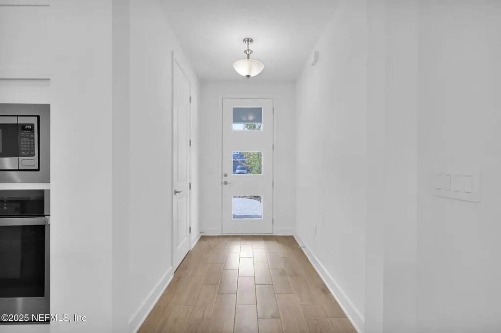 183 Oak Breeze Drive Ponte Vedra FL 32081