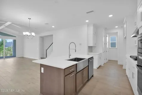 183 Oak Breeze Drive Ponte Vedra FL 32081