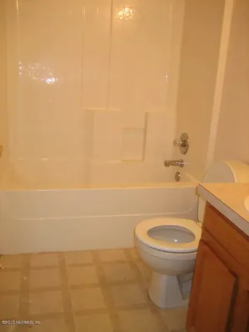 2582 Bentshire Drive Jacksonville FL 32246
