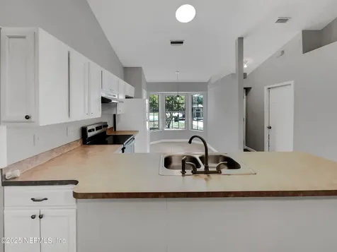 8513 Star Leaf Court Jacksonville FL 32210