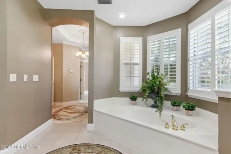 10142 Bishop Lake Road W Jacksonville FL 32256