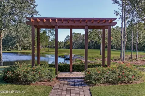 10142 Bishop Lake Road W Jacksonville FL 32256